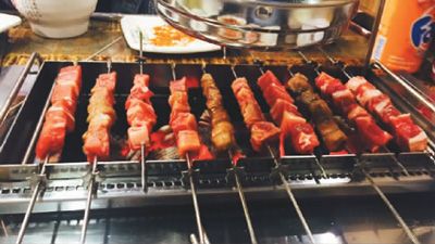 创业故事：在韩华人成羊肉串大王