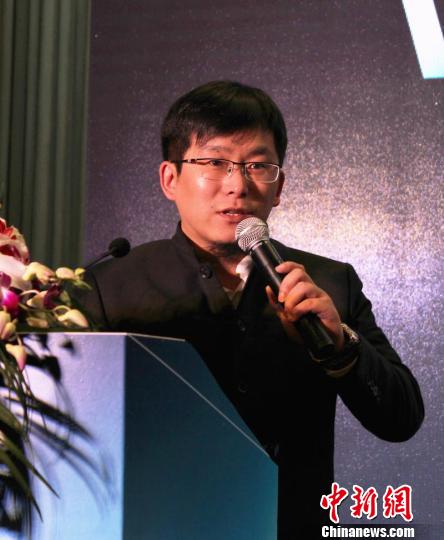 王子云 孙文骁 摄