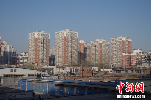 蜗居地下室，谈房心塞，都市漂族何处安家？