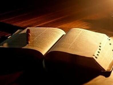 高校正版教材太贵 养肥盗版市场