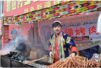 北京春节十大庙会提前把关食品安全