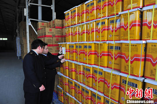 食药监总局谈信息公开：消费者可多渠道获抽检信息