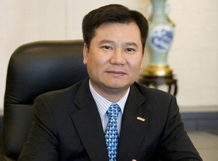 张近东开年谈聚焦 众高管签万亿军令状