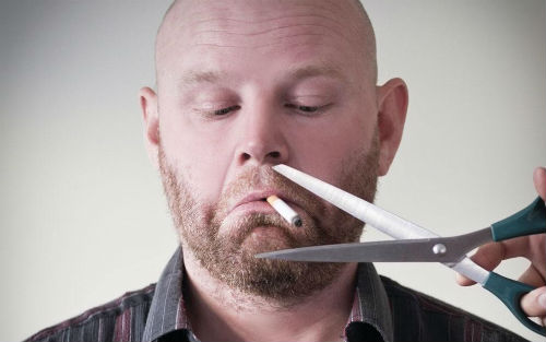 消除烟瘾有了新方法 吃药能消除吸烟记忆