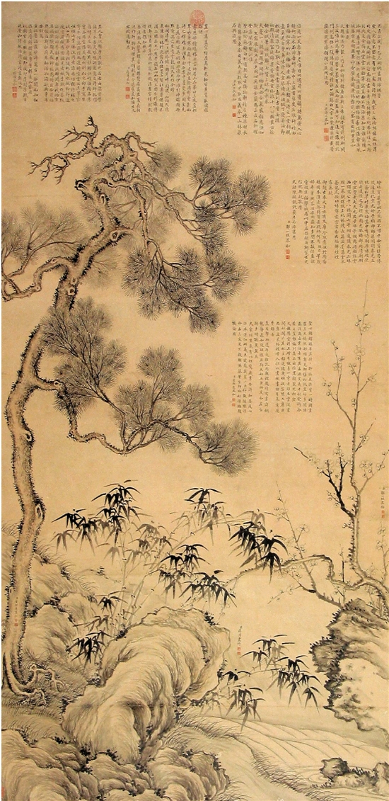 清 邹一桂 董邦达 蒋溥 三友图 178×89cm 纸本 立轴 沈阳故宫博物院藏
此图为三位画家的合作作品,邹一桂画梅,董邦达画松,蒋溥画竹,每人在所画部分题臣字款。画面用笔松秀,笔墨细腻,是宫廷绘画的典型风格。画面上部及中部有梁诗正、汪由敦、蒋溥、嵇璜、邹一桂、董邦达六人恭和七言长诗各一首。