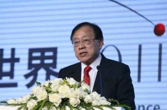 除了杨振宁，还有很多年轻学者也选择回国奋斗！