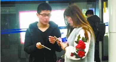 小心上当!北京地铁站出现"差钱买票"骗局