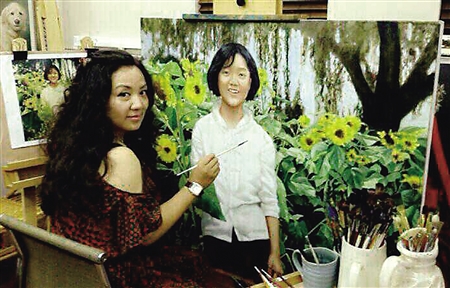 美女画家画百名诗人 不担心黄永玉挑剔