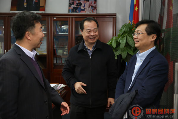 保险行业亟待重塑品牌形象提升公信力