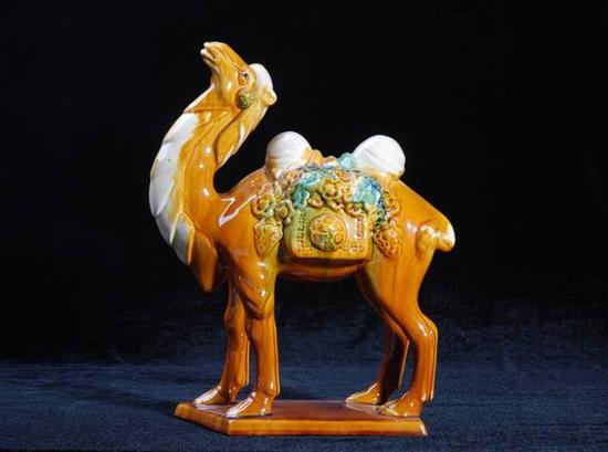 唐三彩的辨析与收藏有哪些小窍门