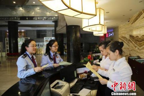 结婚可以省钱了 4月起这些费用都取消了