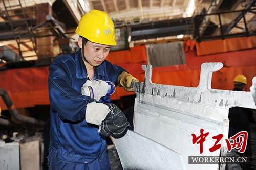 劳模柳祥国的带班故事