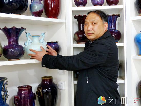 中国陶瓷工艺大师尹建中