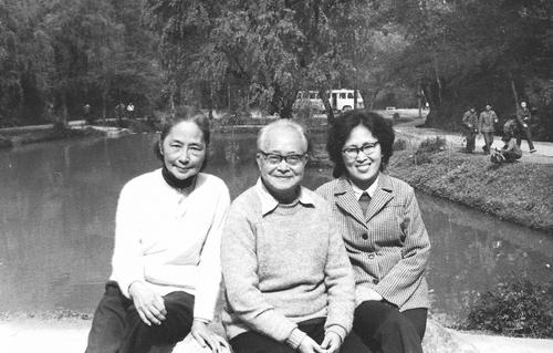 “大国工匠”王亚蓉：她复织了从东周到清代的中国