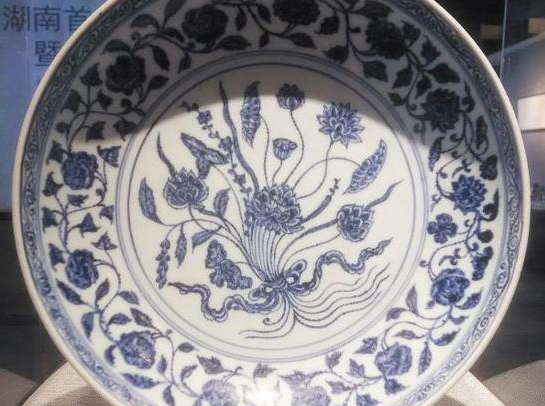 官窑：展现瓷器之美