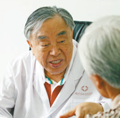 &ldquo;只要还能动，我就要出诊&rdquo;