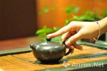 使用紫砂壶讲究多 竟有男女之别