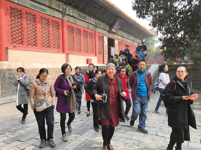 故宫里被&ldquo;观博&rdquo;者追捧的老太太