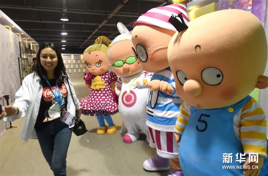 朱德庸30年漫画创作特展在杭州展出