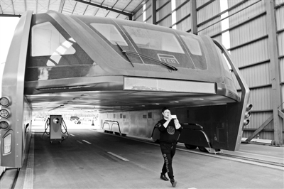 今创集团被曝涉嫌财务造假 第一辆巴铁已成"景点"