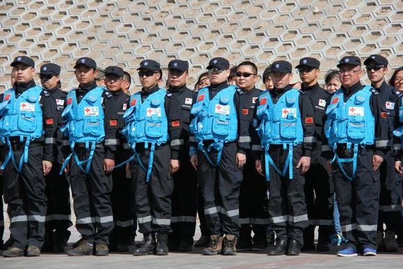 公益组织张家口蓝天救援队：新时代的雷锋群体