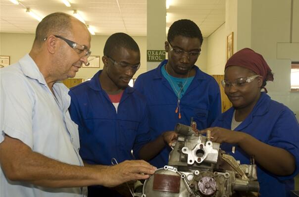 “华龙一号”：扬帆出海融发展 打造国家新名片