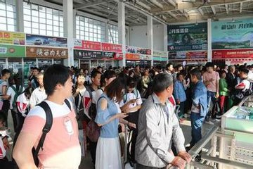 端午假期首日全国接待游客3050万人次