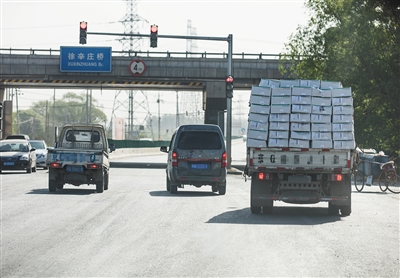 黑作坊制售进口猪头熟食被取缔