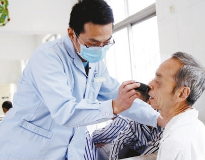 有故事的男护师宋征佩：帮流浪精神病患者寻亲