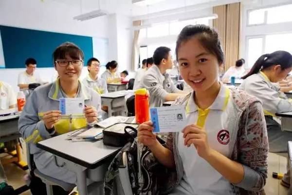 北京今年设92个高考考点 约6万考生参加