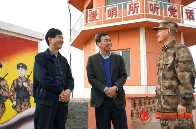 查干朝鲁，白云拂荡的牧歌