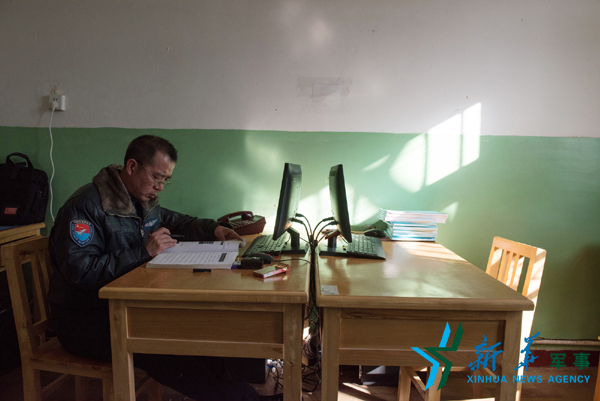 空军无人机飞行员李浩：豪气干云方为男儿本色