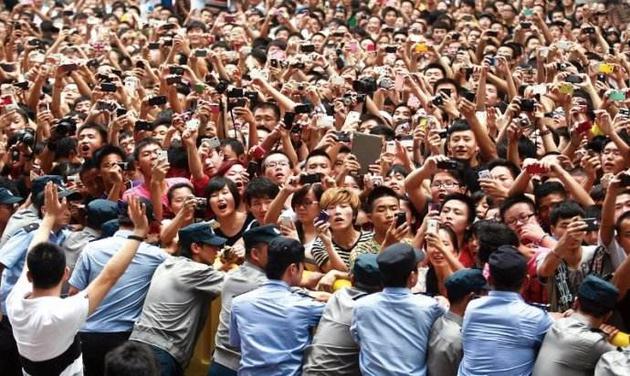 人民日报：多数网民支持关停违规娱乐追星账号