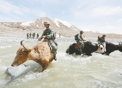 丝路古道的“国门卫士”：高原缺氧但从不缺精神