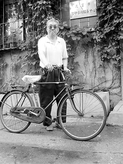 同事眼中的李工