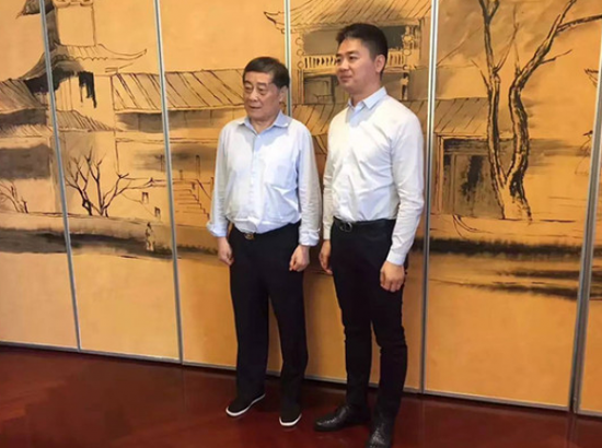 宗庆后密会刘强东化学反应 想通了再试零售