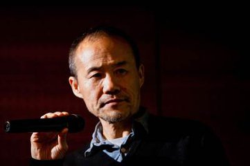 王石正式交出万科权杖 郁亮接任董事长兼总裁