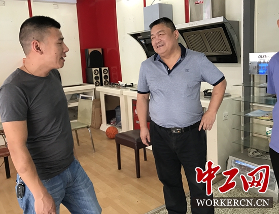 28年的老工会丁加和：心里装着职工最需要的事情