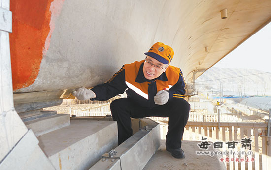 【中国梦&middot;大国工匠篇】陈忠祥：&ldquo;我的舞台始终在一线&rdquo;