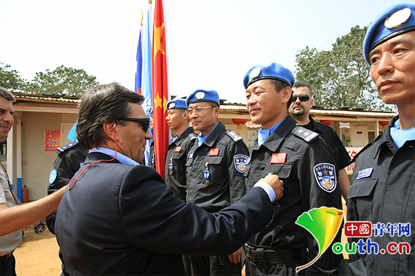 两度赴外维和　内蒙古公安边防总队王东升：刻骨铭心的爱国主义教育