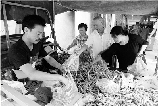 无腿硬汉，走出别样精彩人生