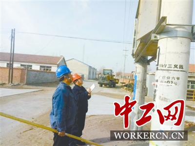 曹成彪：勤勉求奋进 当好排头兵