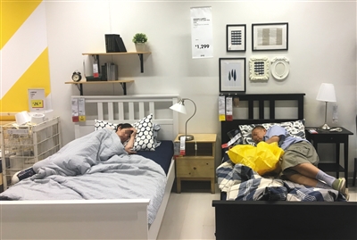 北京高温宜家又被“蹭客”占领 上班族及老幼成主力