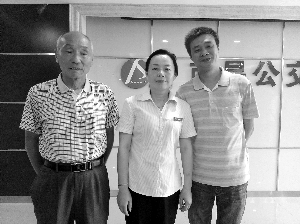 女司机的英勇行为救了我们！