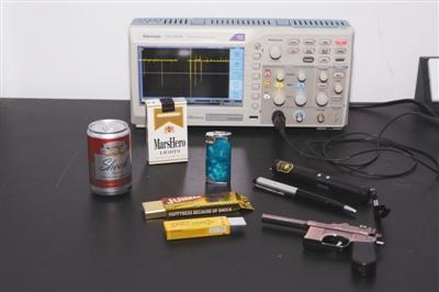 &ldquo;电人玩具&rdquo;流行中小学校园 瞬间电压最高达350V