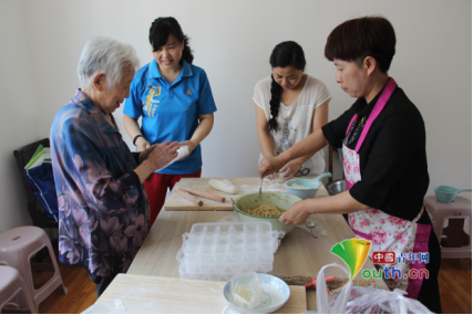 宋丽萍：把志愿服务好好干下去