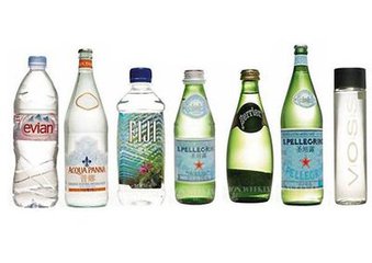 国际水源地 高端水新战场