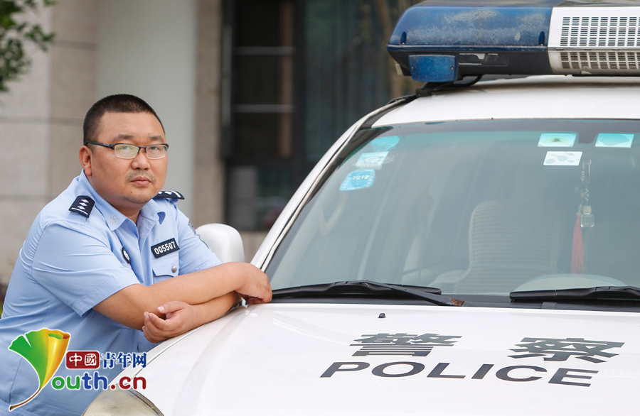 反诈先锋康飞：捂紧百姓的钱袋子是我们最大的责任