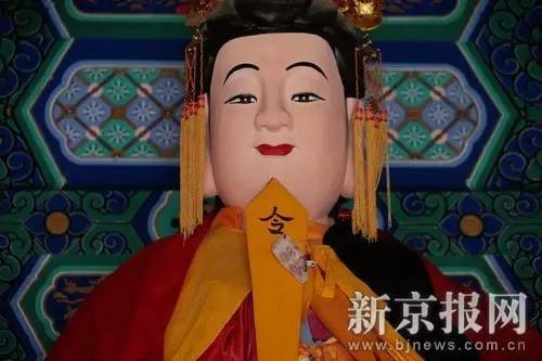河北奶奶庙的“生意经”:每年收入千万 孔子耶稣都供