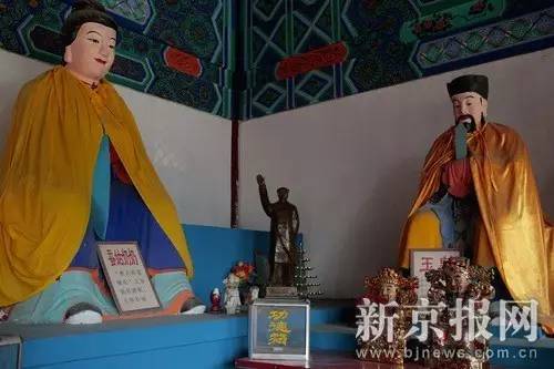 河北奶奶庙的“生意经”:每年收入千万 孔子耶稣都供